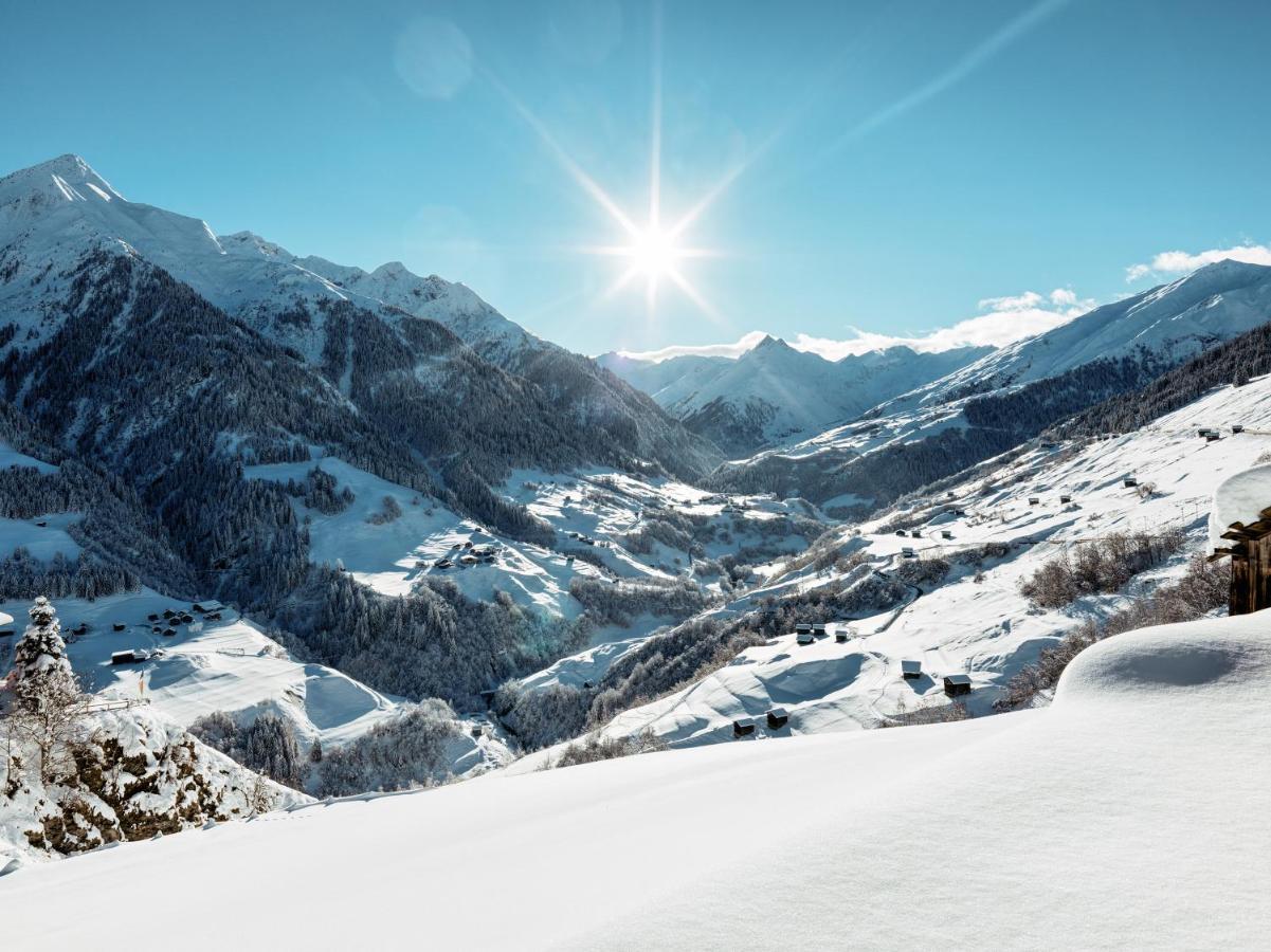 Hotel Alpina Lumbrein Экстерьер фото