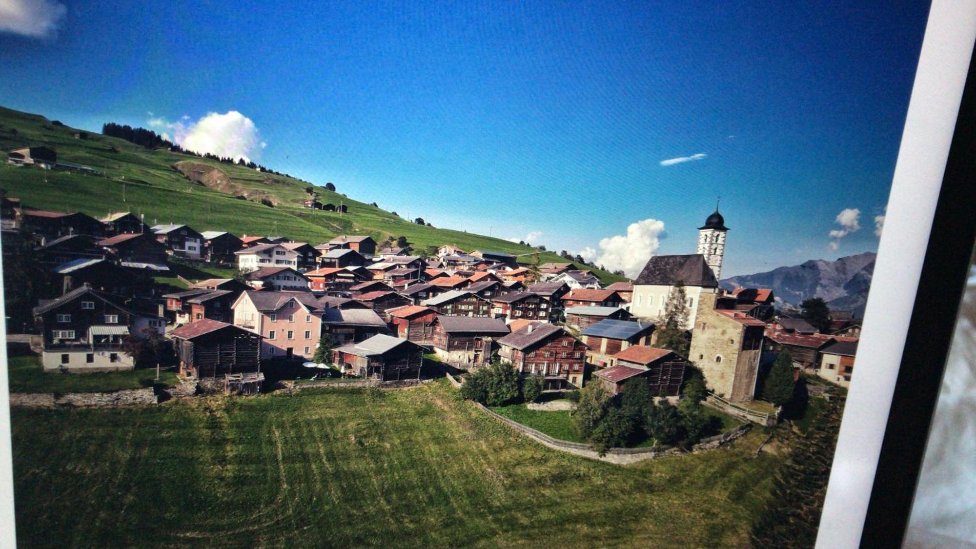 Hotel Alpina Lumbrein Экстерьер фото