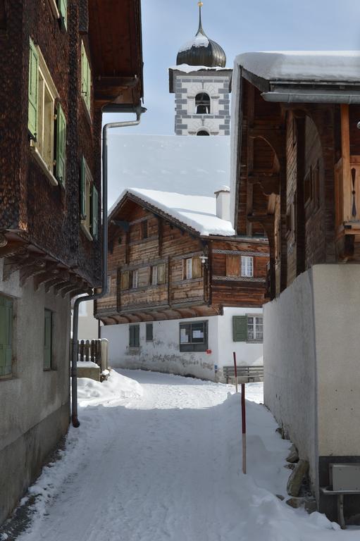 Hotel Alpina Lumbrein Экстерьер фото